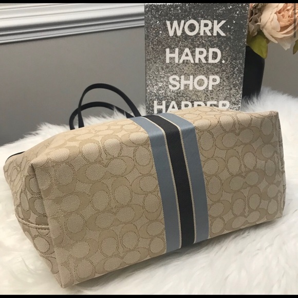 Coach Signature Tote - Picture 10 of 13